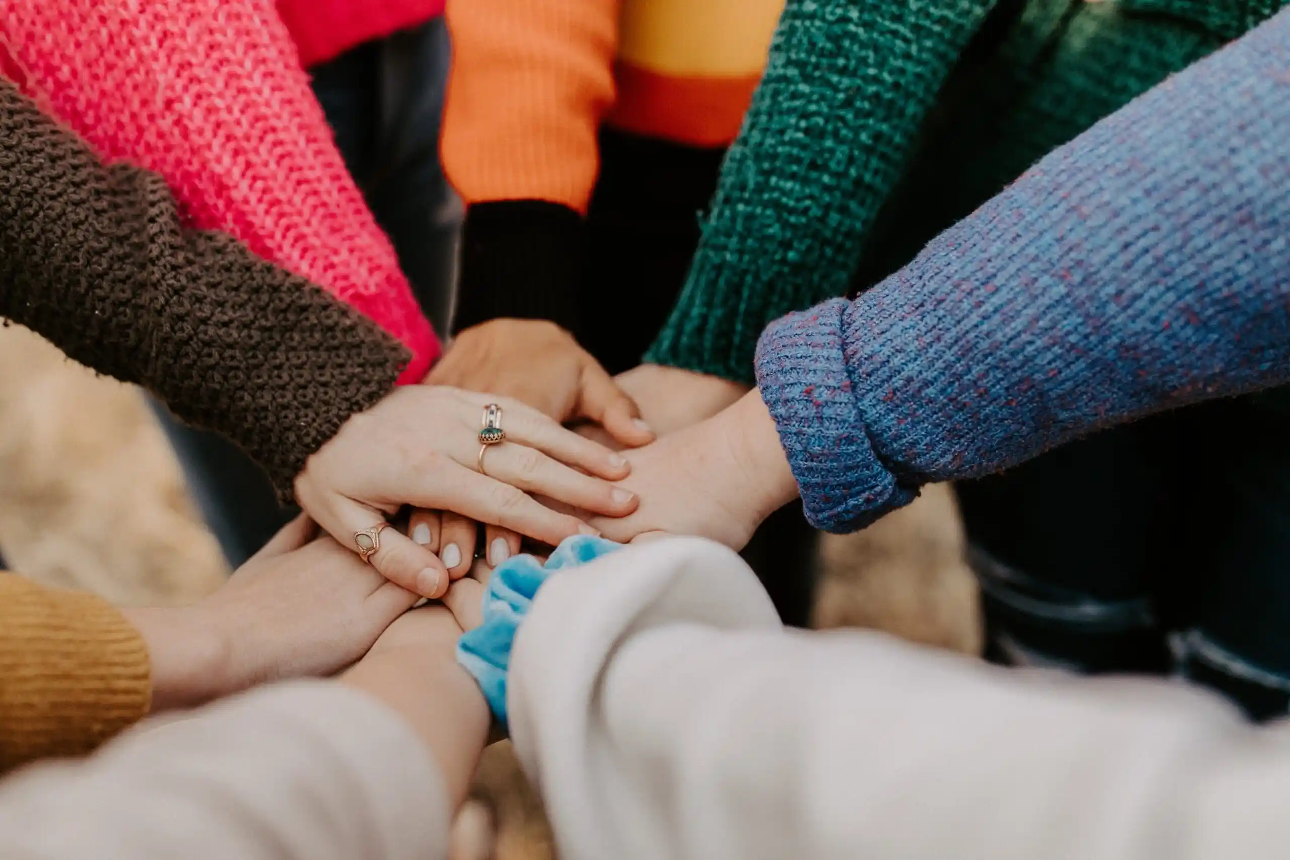 How Product Reviews Can Help Build a Supportive Community for Effective Recovery